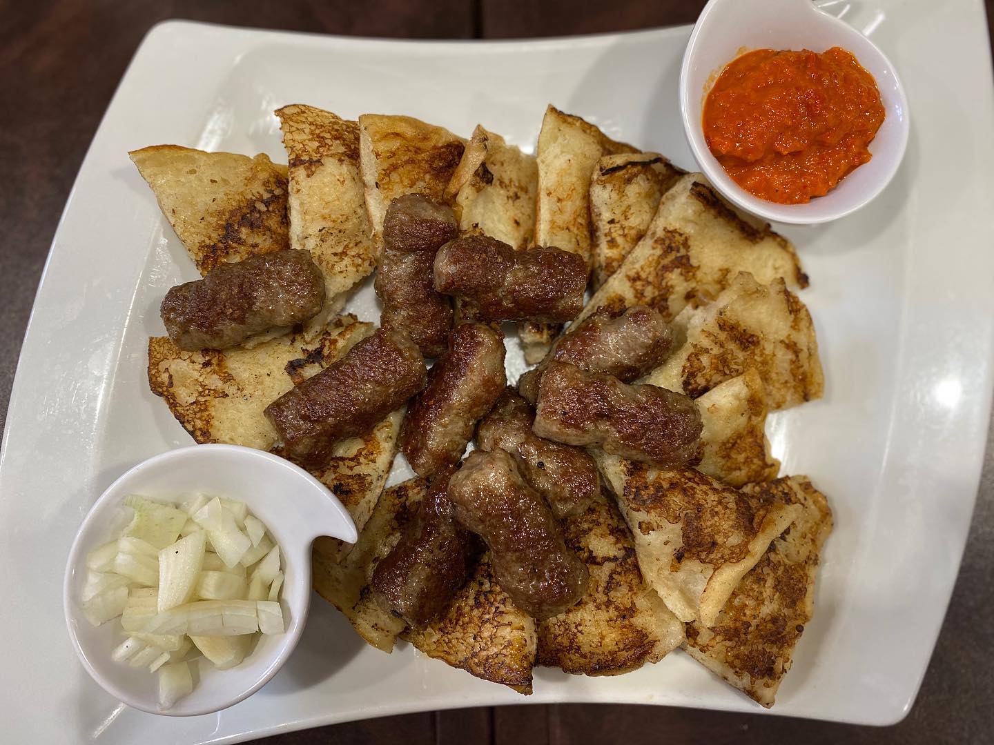 Ćevapi u lepinji